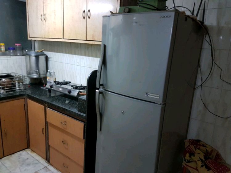 Bachelor PG room in Vikhroli West, Mumbai – photo 3