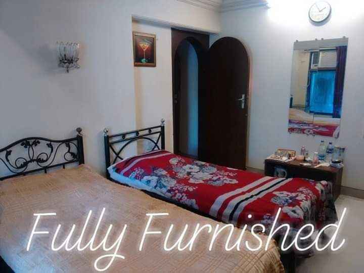 Female PG room in Prabhadevi, Mumbai – photo 2