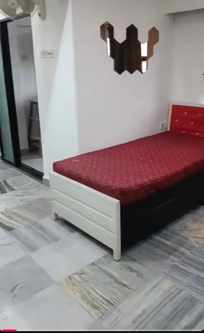 female PG in Powai
