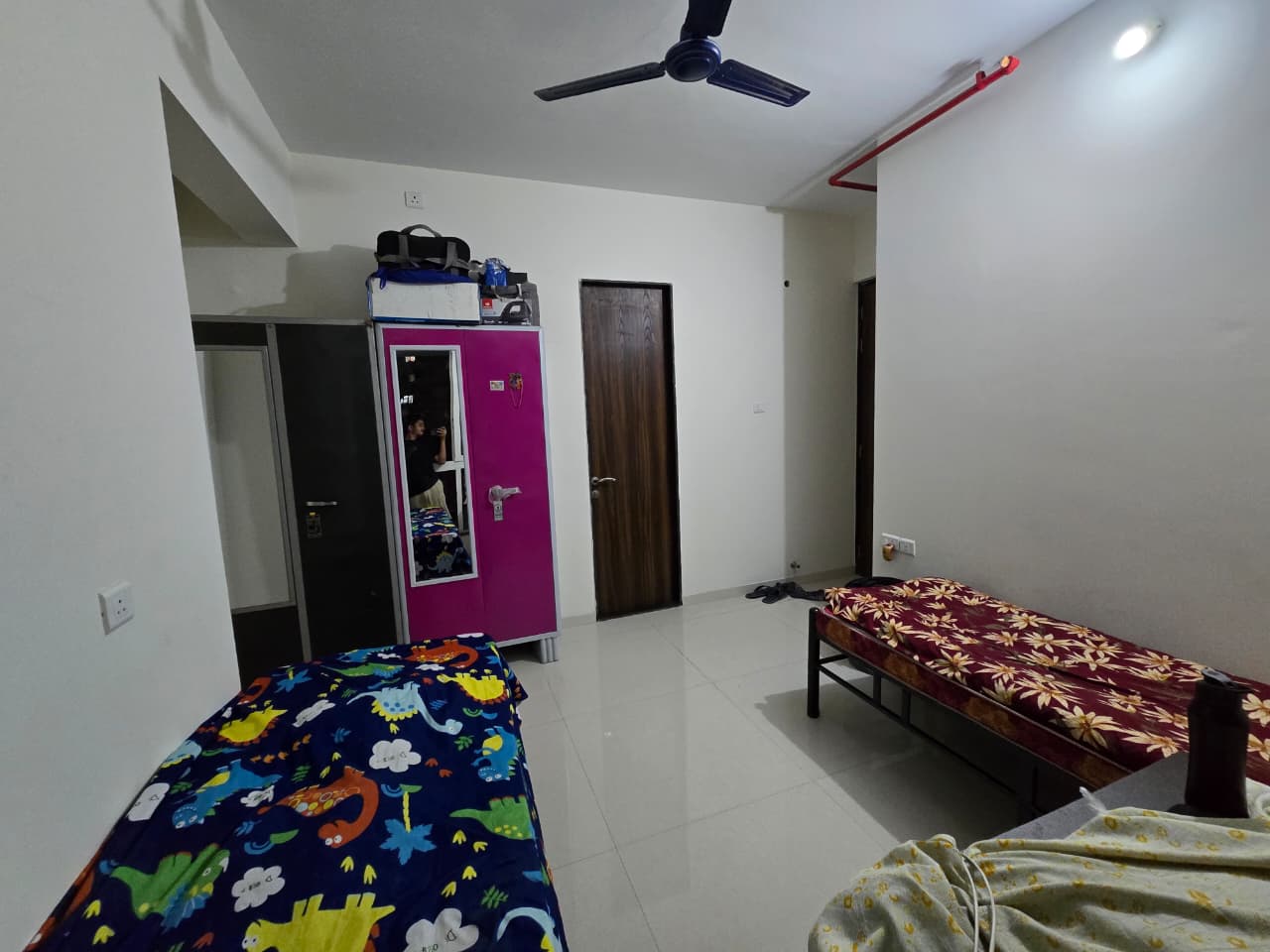 Male PG room in Thane West, Thane – photo 4