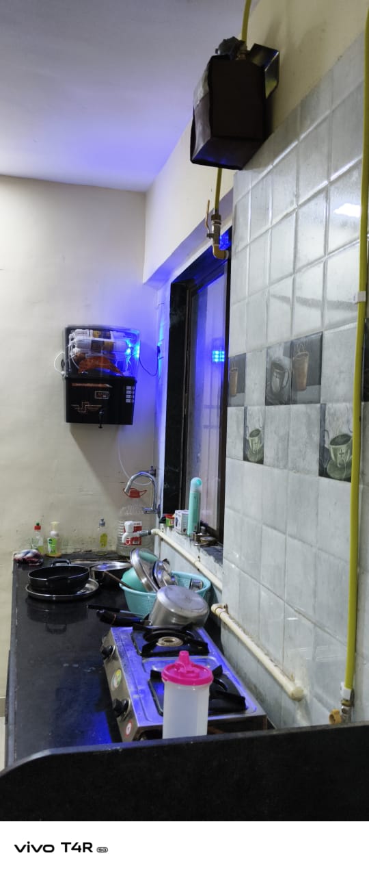 Female PG room in Goregaon East, Mumbai – photo 5