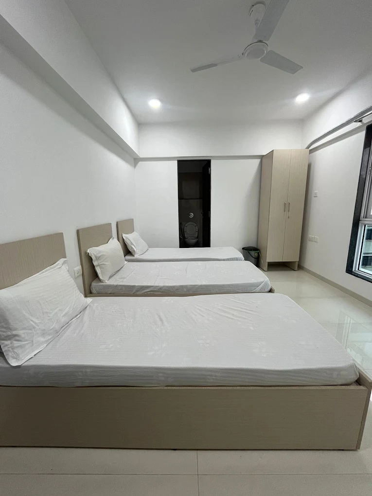 Coliving Space PG in Goregaon West near NESCO IT Park - photo 4