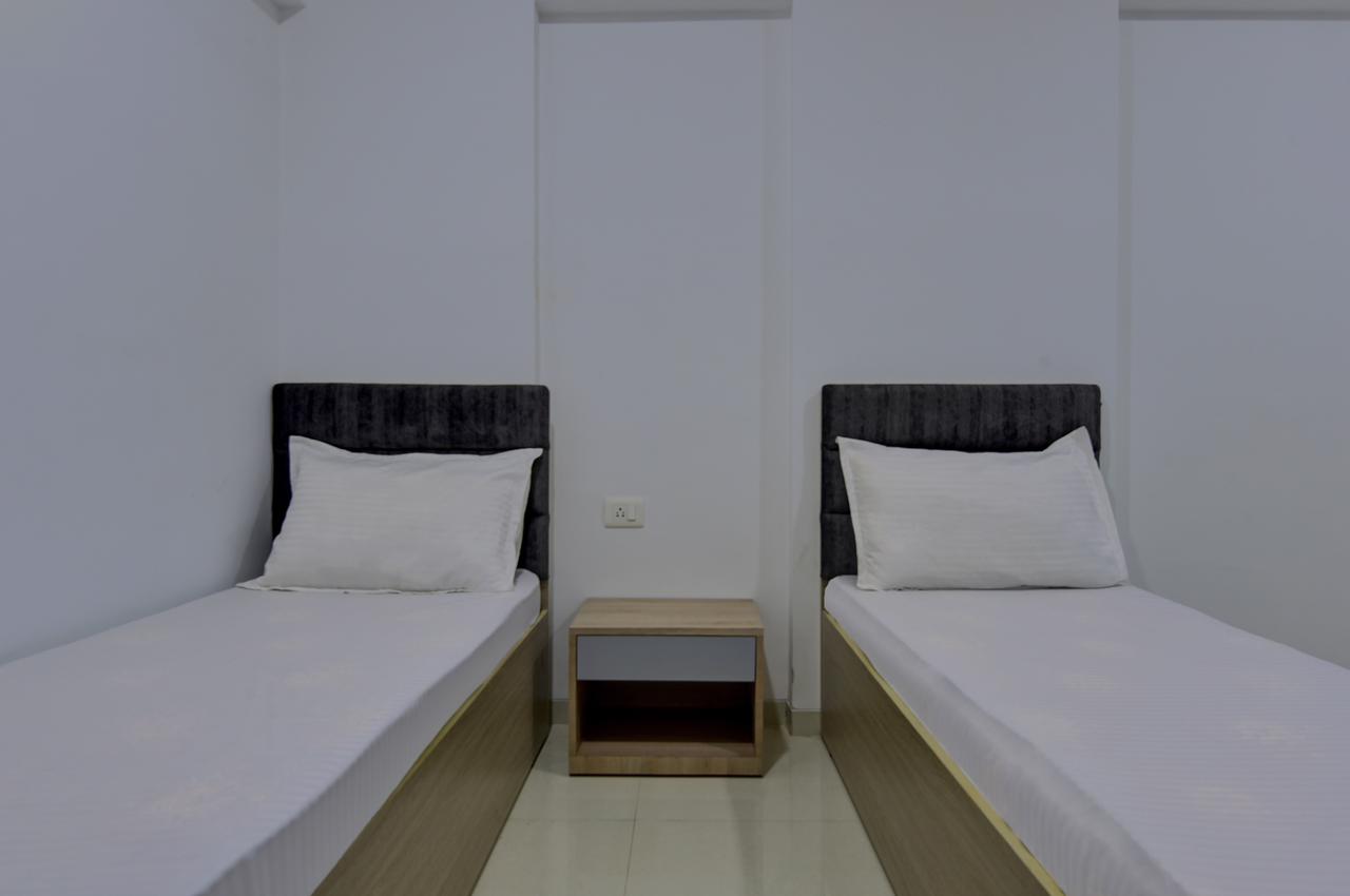 Coliving Space PG in Goregaon West near NESCO IT Park - photo 9