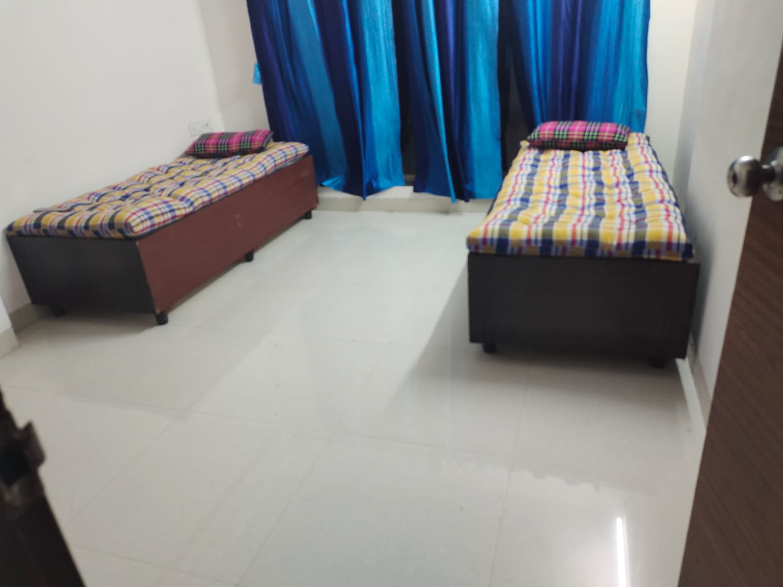 male PG in Goregaon West near Inorbit Mall Malad - photo 1