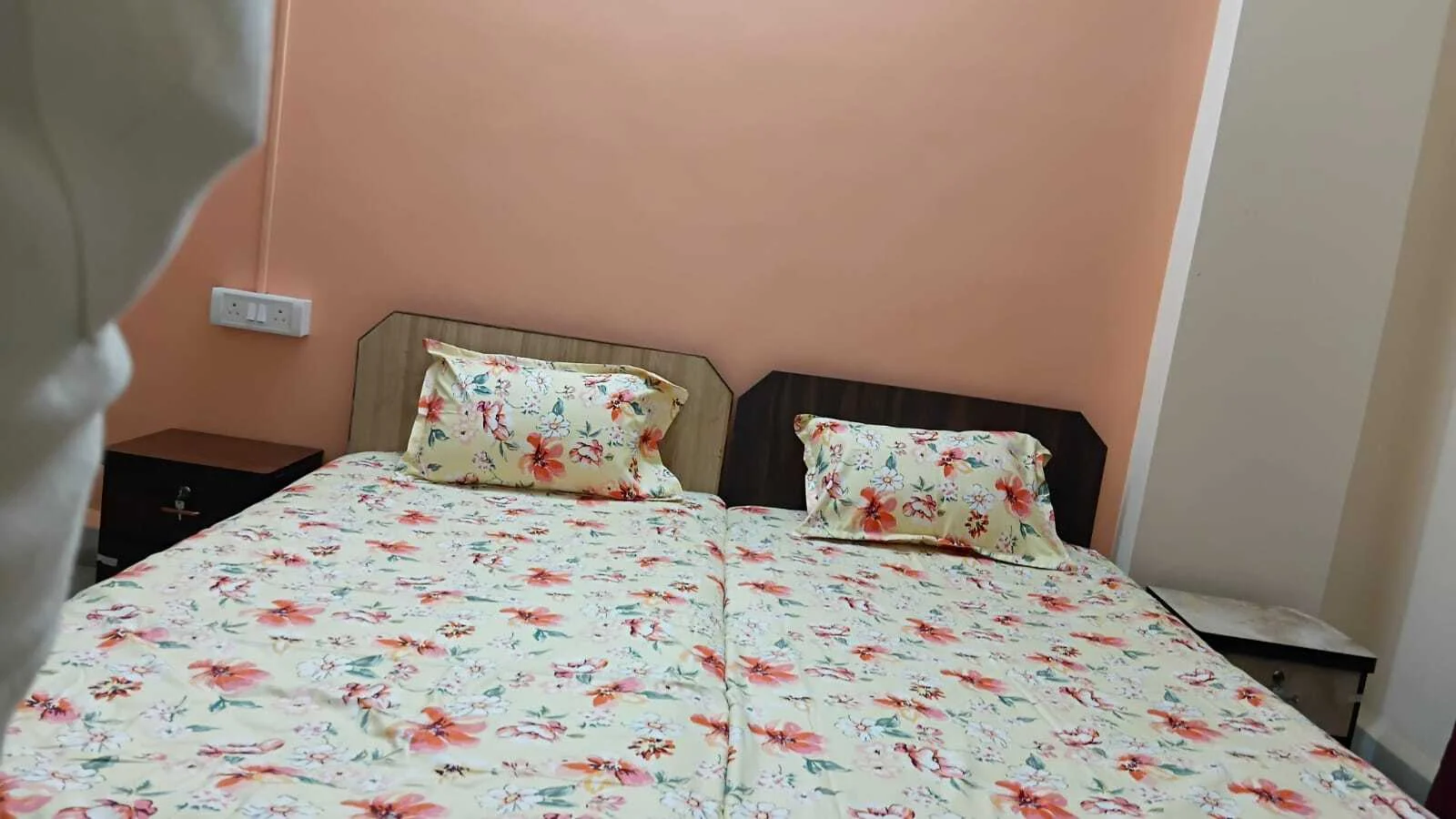 Unisex-PG in Goregaon East near NESCO IT Park - photo 1