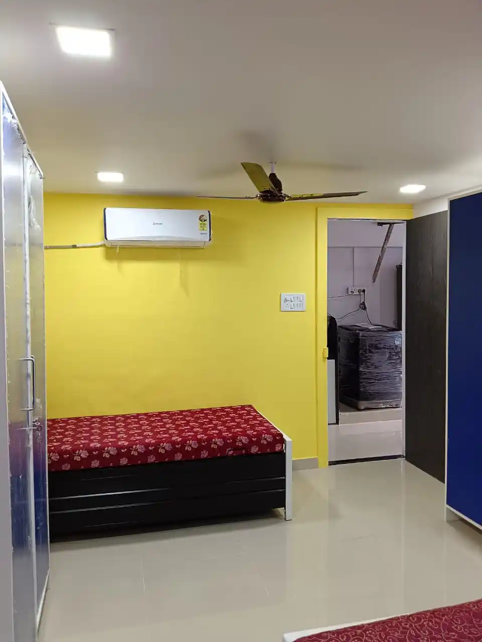 Unisex-PG in Vikhroli West near Powai Lake - photo 5