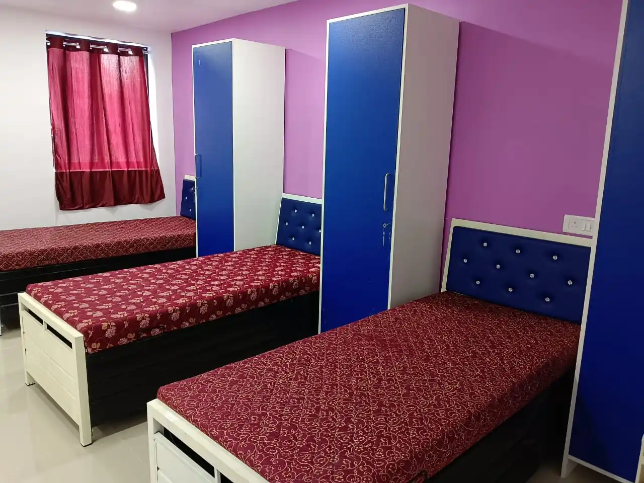 Unisex-PG in Vikhroli West near Powai Lake - photo 8