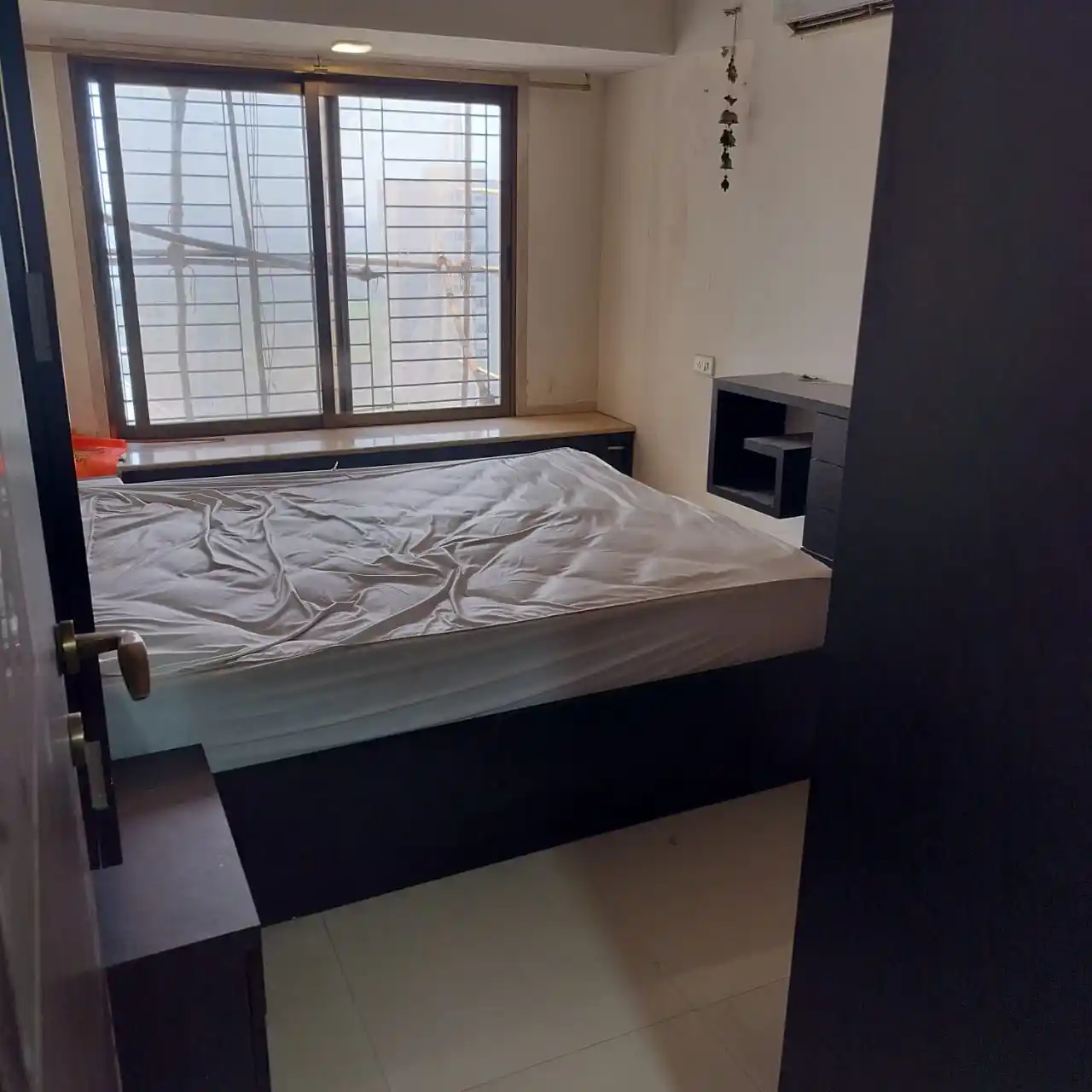 Male PG room in Ghatkopar East, Mumbai – photo 3