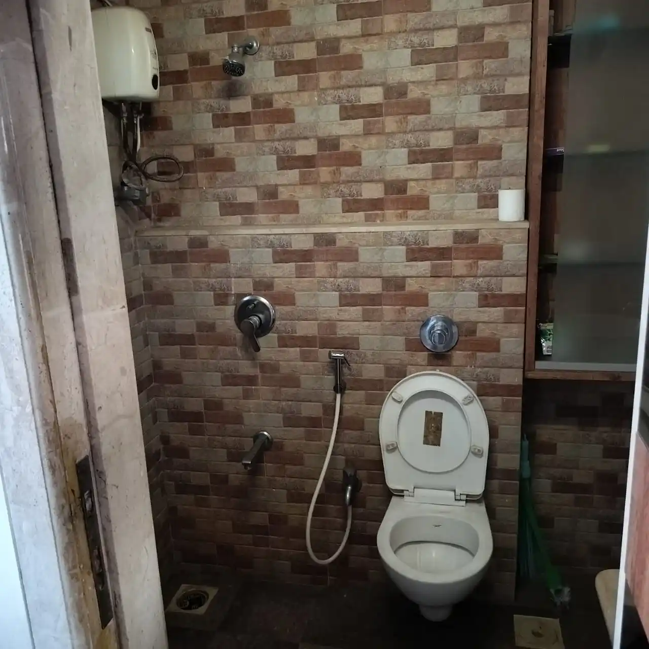 Unisex-PG in Ghatkopar East near Ghatkopar Metro Station - photo 8