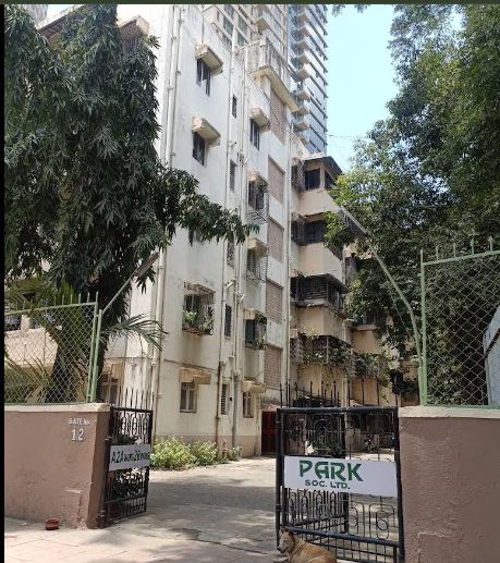 male PG in Malad West near Inorbit Mall Malad - photo 1