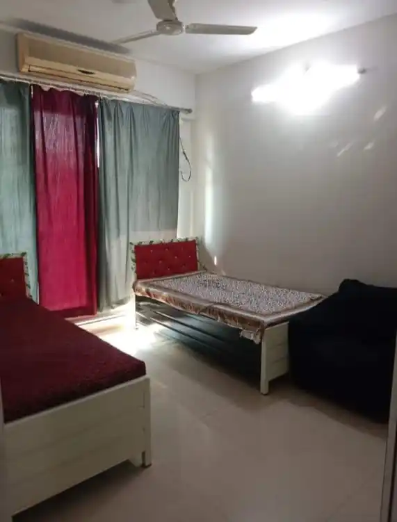 Unisex-PG in Andheri East near Indian Institute of Management Mumbai - photo 6