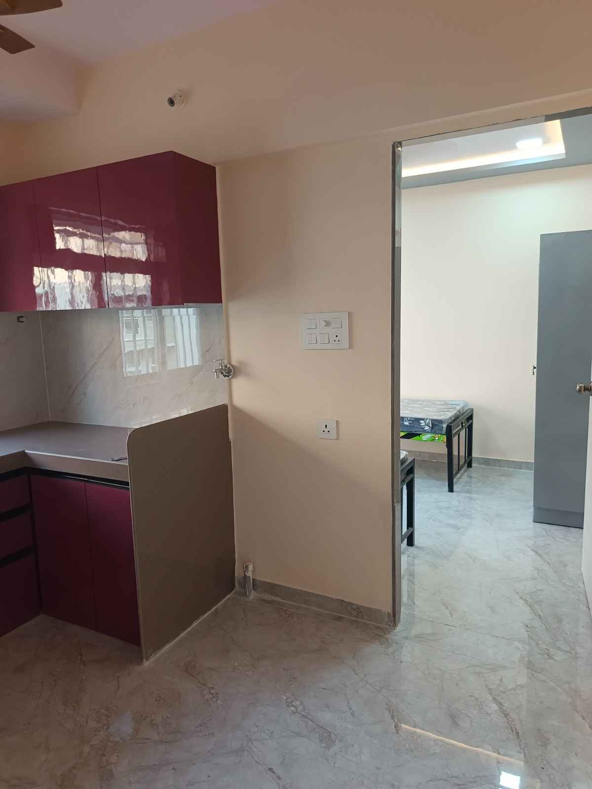 Female PG room in Vikhroli East, Mumbai – photo 5