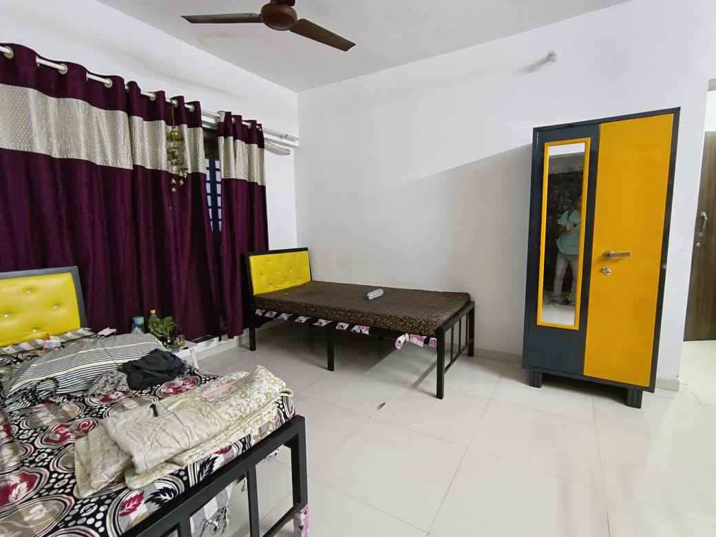 Female PG room in Vikhroli East, Mumbai