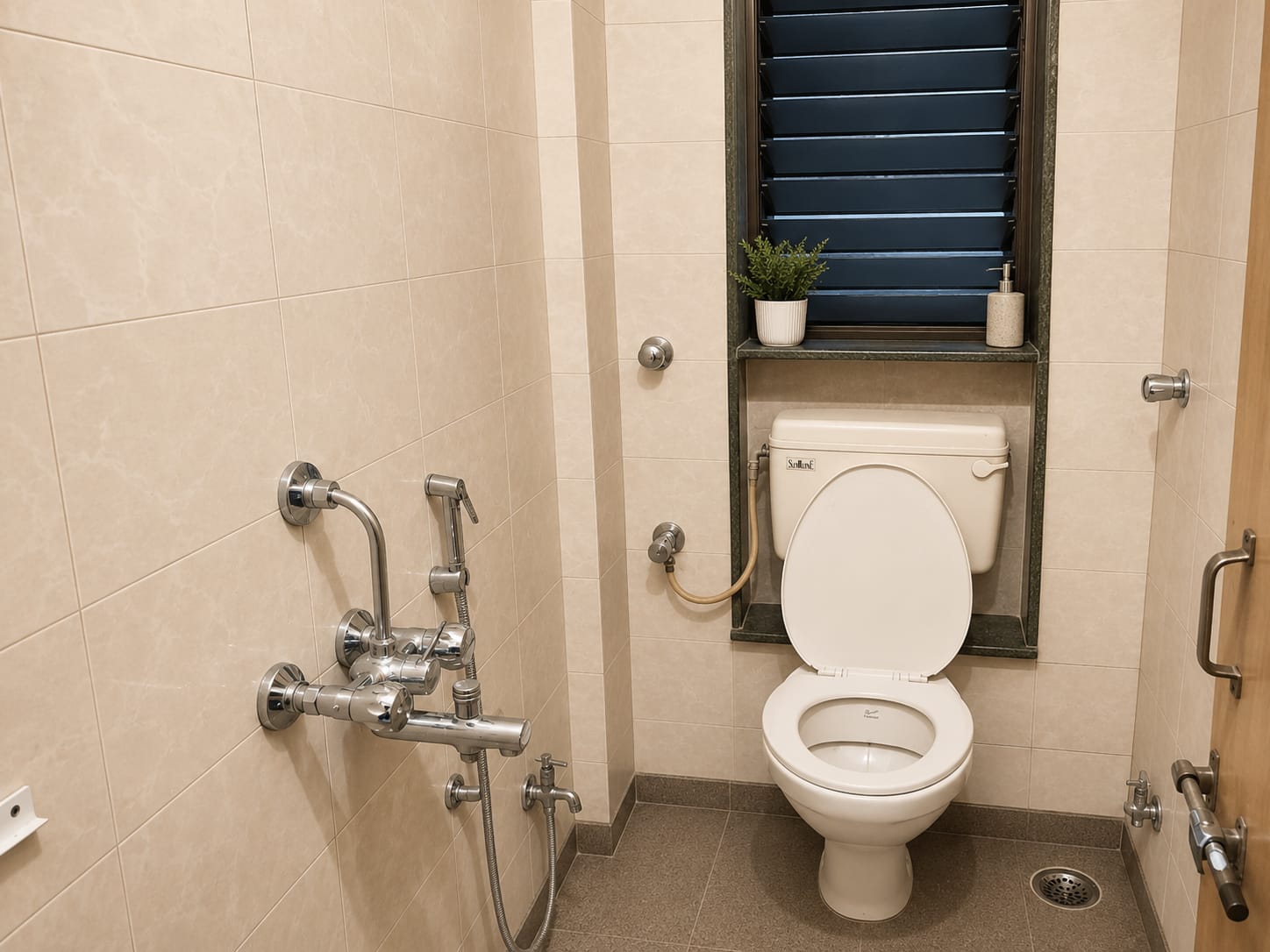 Female PG room in Vashi, Navi Mumbai – photo 5