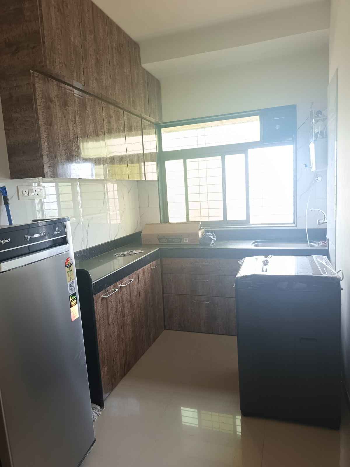 Female PG room in Vikhroli East, Mumbai – photo 4