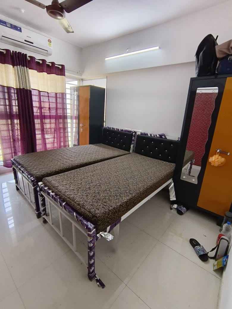 Unisex-PG PG room in Ghatkopar West, Mumbai