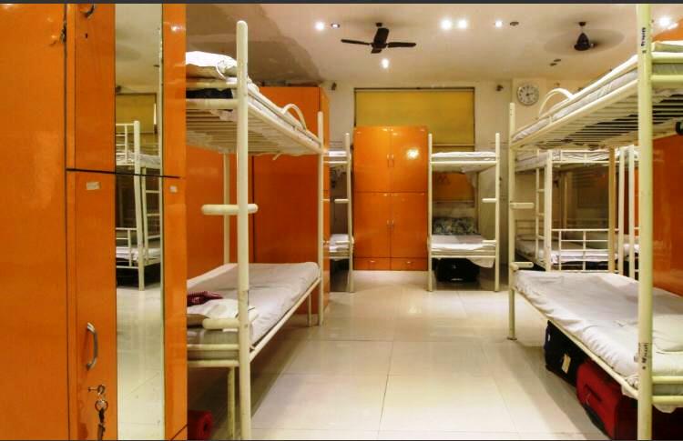 Male PG room in Fort, Mumbai – photo 4