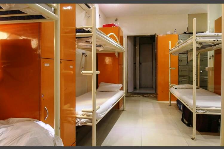 Male PG room in Fort, Mumbai – photo 5