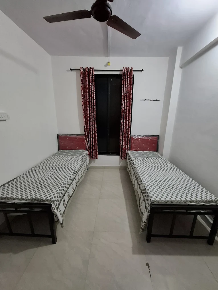 Male PG room in Airoli, Navi Mumbai – photo 2