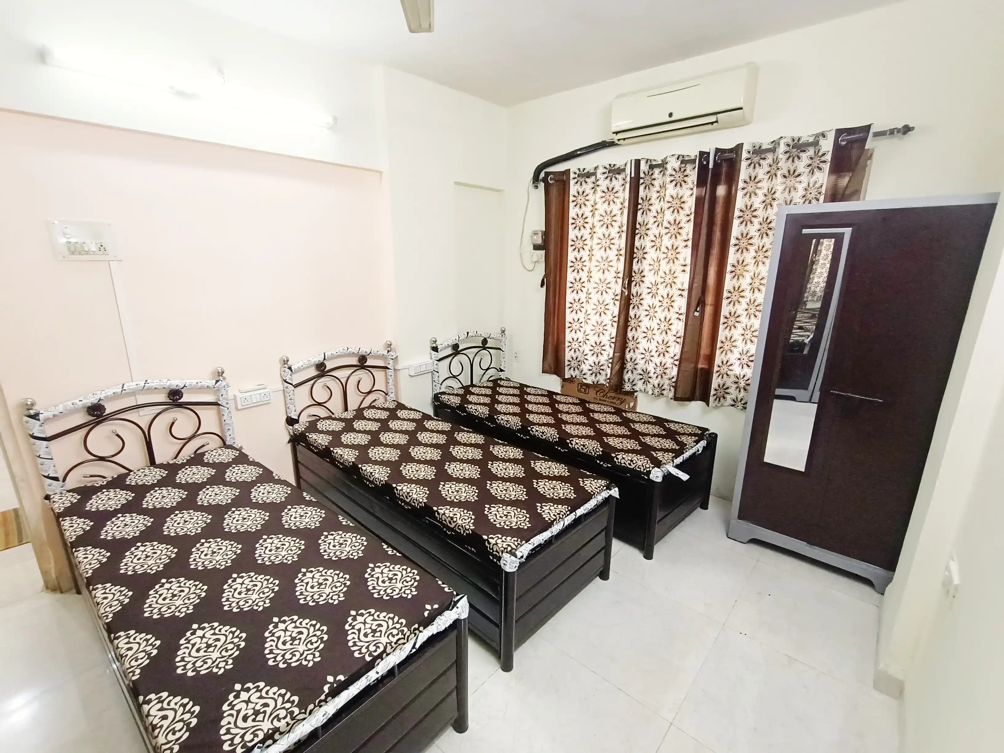Male PG room in Andheri East, Mumbai – photo 5