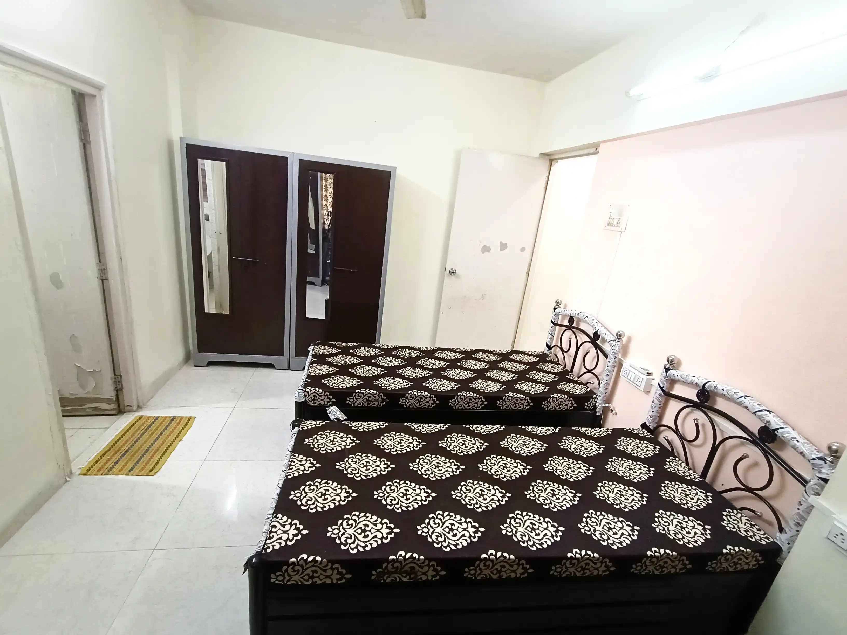 Male PG room in Andheri East, Mumbai – photo 4