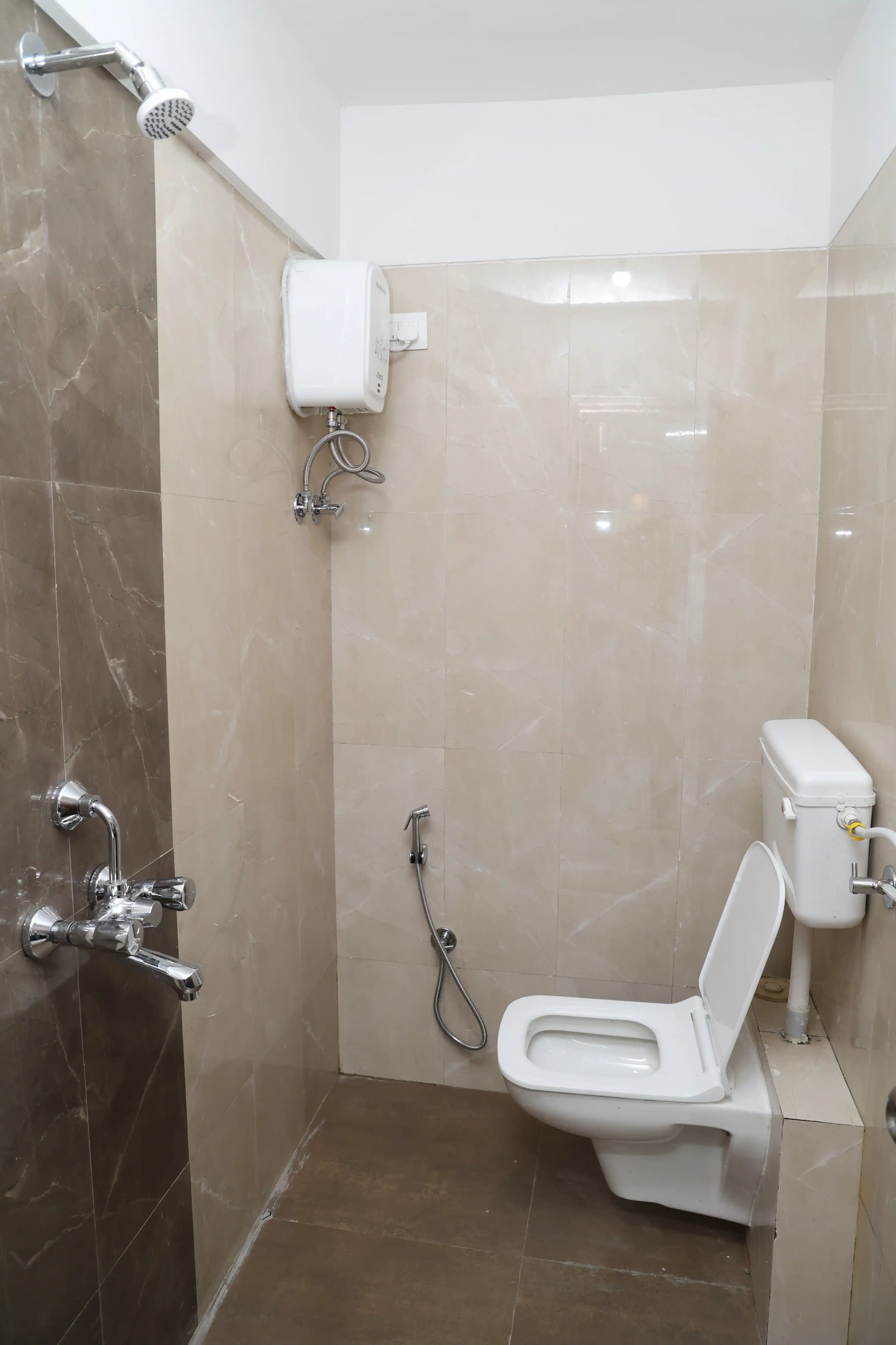 Male PG room in Jogeshwari East, Mumbai – photo 2