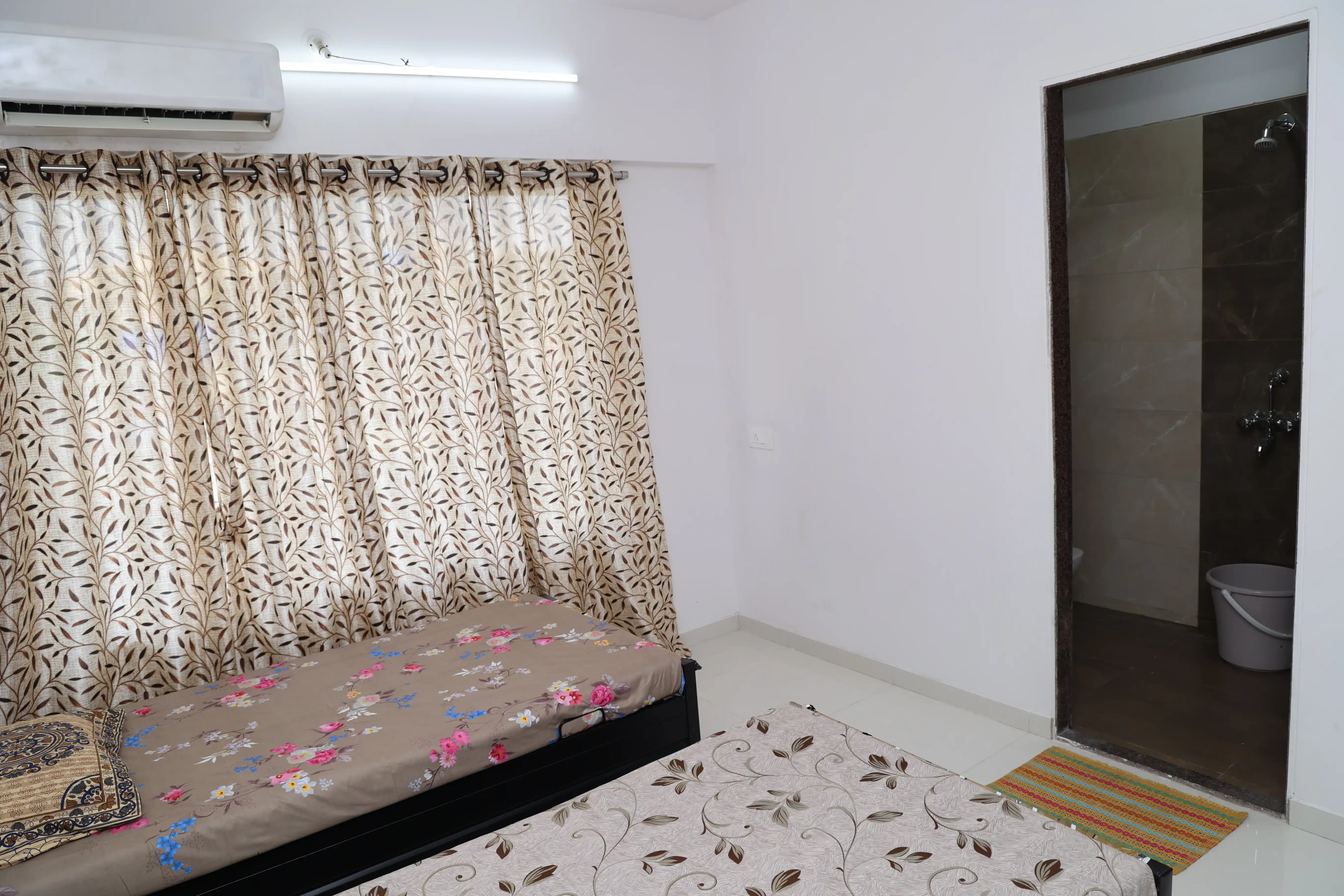Male PG room in Jogeshwari East, Mumbai – photo 4
