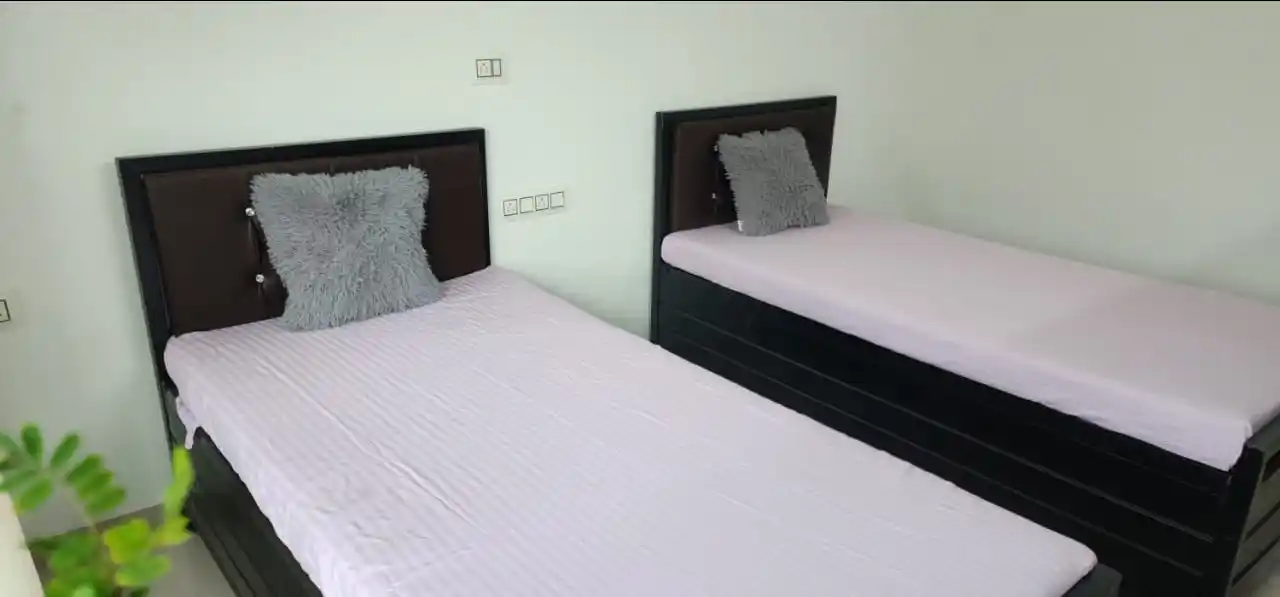 Male PG room in Ghatkopar West, Mumbai – photo 3
