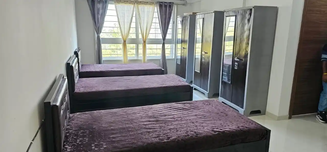 Male PG room in Ghatkopar West, Mumbai – photo 3