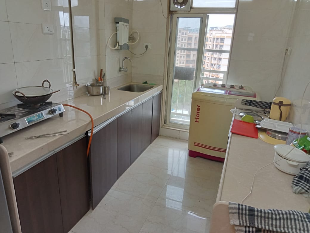 Unisex-PG PG room in Santacruz East, Mumbai