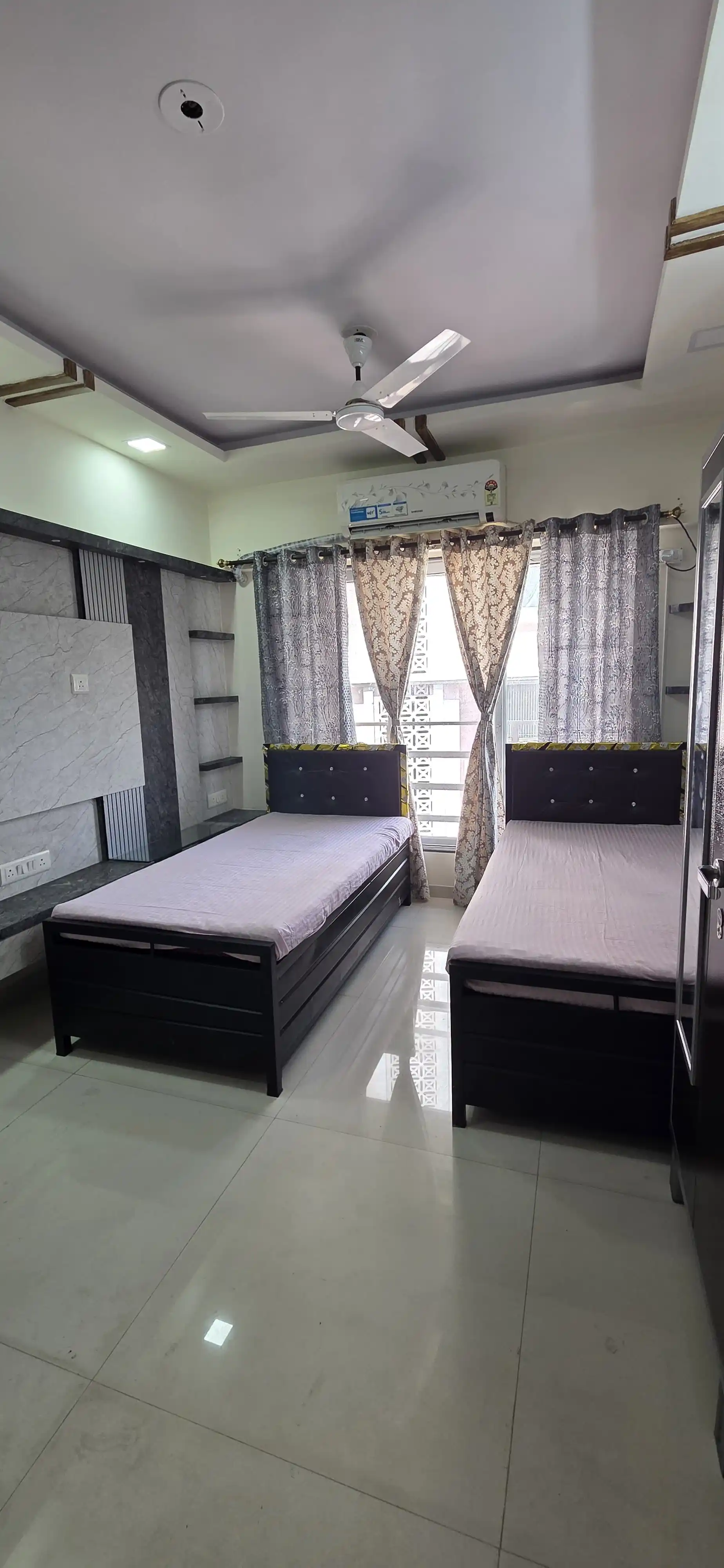 Male PG room in Kurla, Mumbai – photo 5