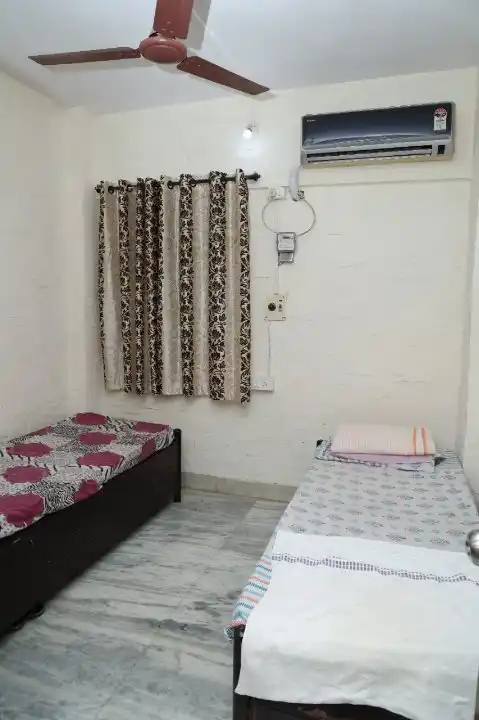 Male PG room in Andheri East, Mumbai – photo 2