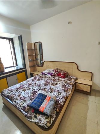 Male PG room in Powai, Mumbai