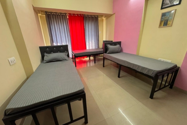 Male PG room in Andheri West, Mumbai – photo 5