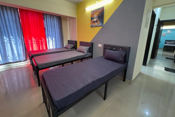 Male PG room in Andheri West, Mumbai