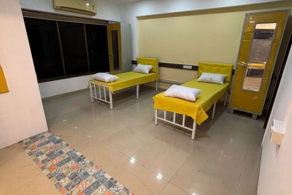 Unisex-PG PG room in Andheri West, Mumbai – photo 5