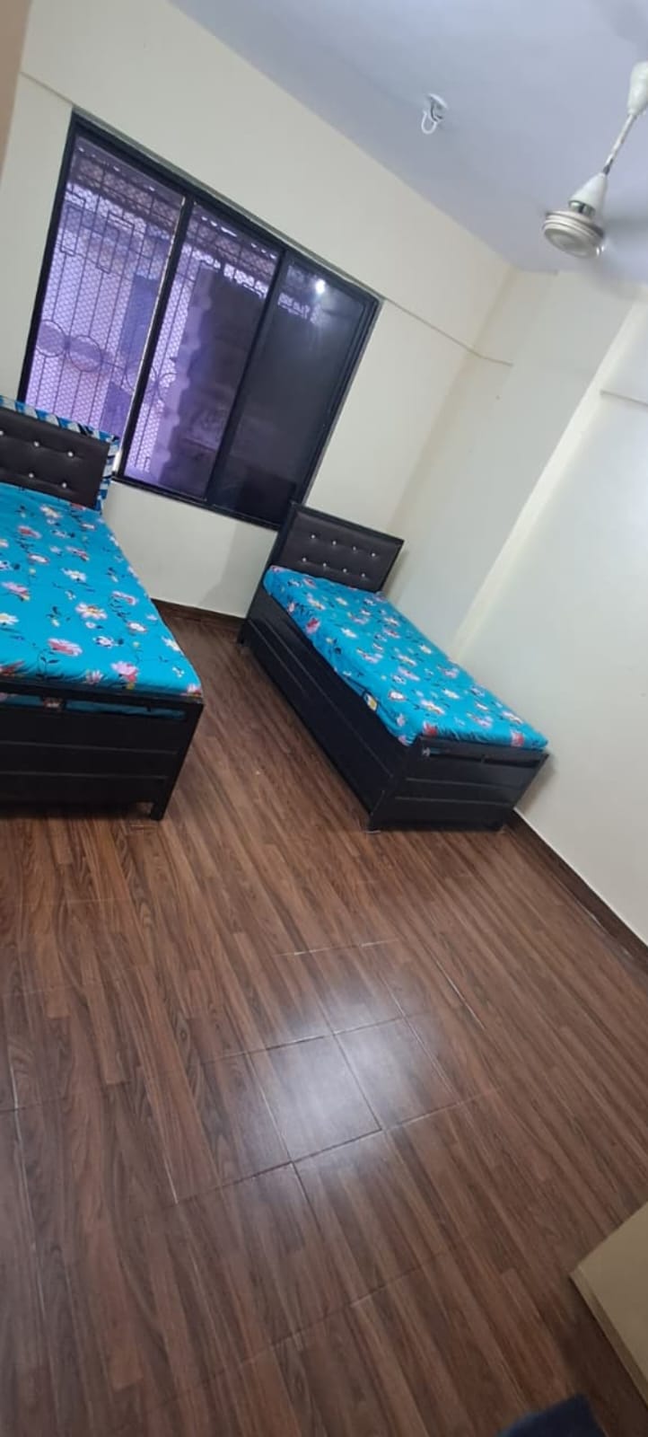Unisex-PG PG room in Powai, Mumbai – photo 5